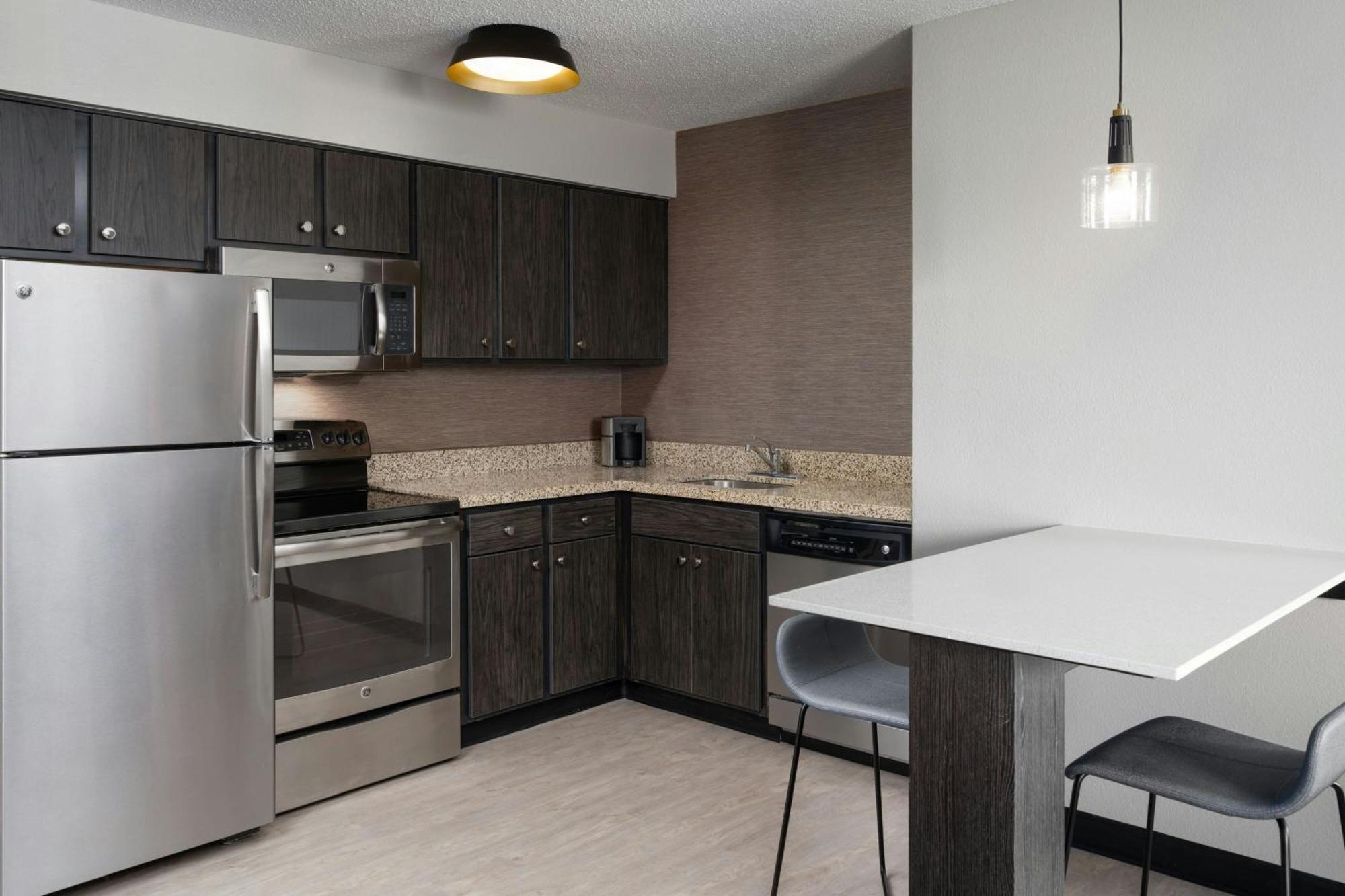 Two Bedroom Suite One King One Queen