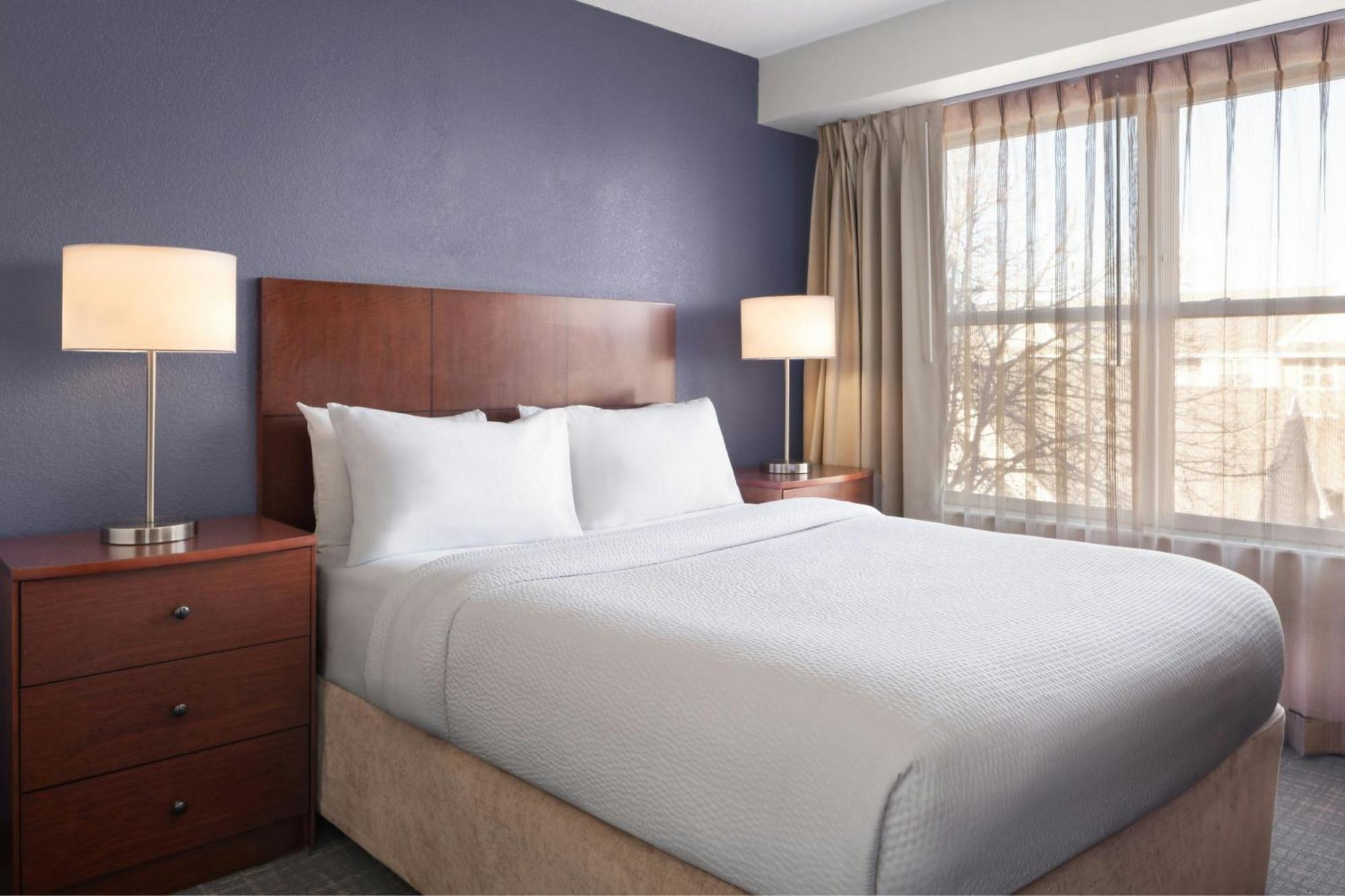 One-Bedroom King Suite,1742730530:JPEG